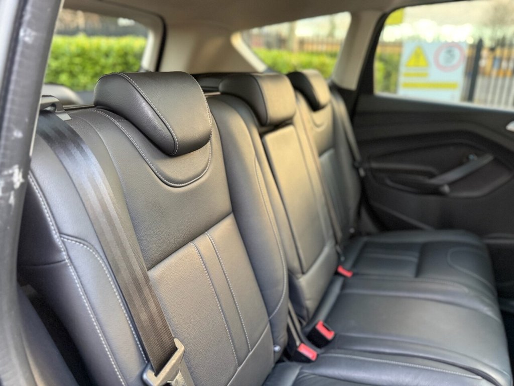 Used Ford Kuga 2015 for sale - 77102505: Photo 35