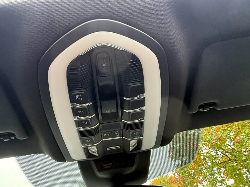 Used Porsche Macan 2015 for sale - 77582865: Photo 22