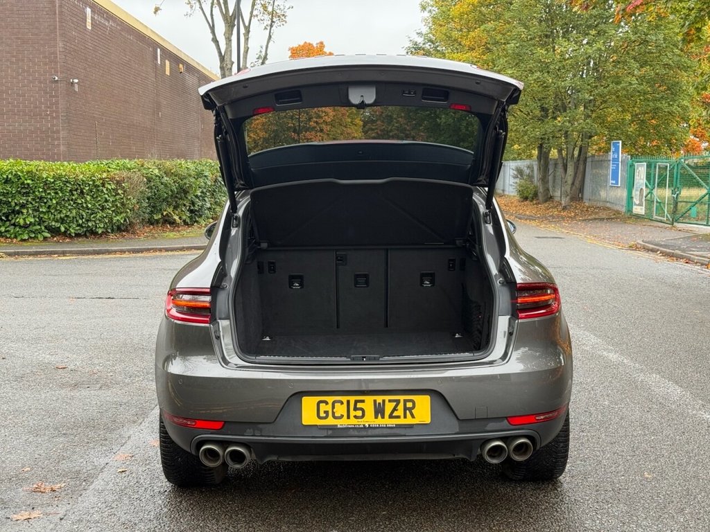 Used Porsche Macan 2015 for sale - 77582865: Photo 32