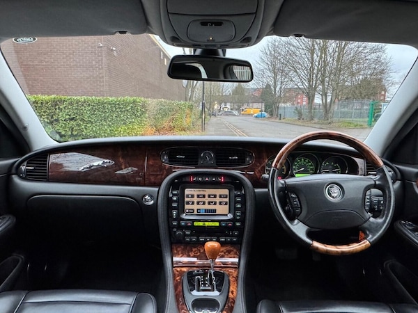Used Jaguar XJ 2005 for sale - 73673649: Photo 12