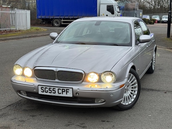 Used Jaguar XJ 2005 for sale - 73673649: Photo 3
