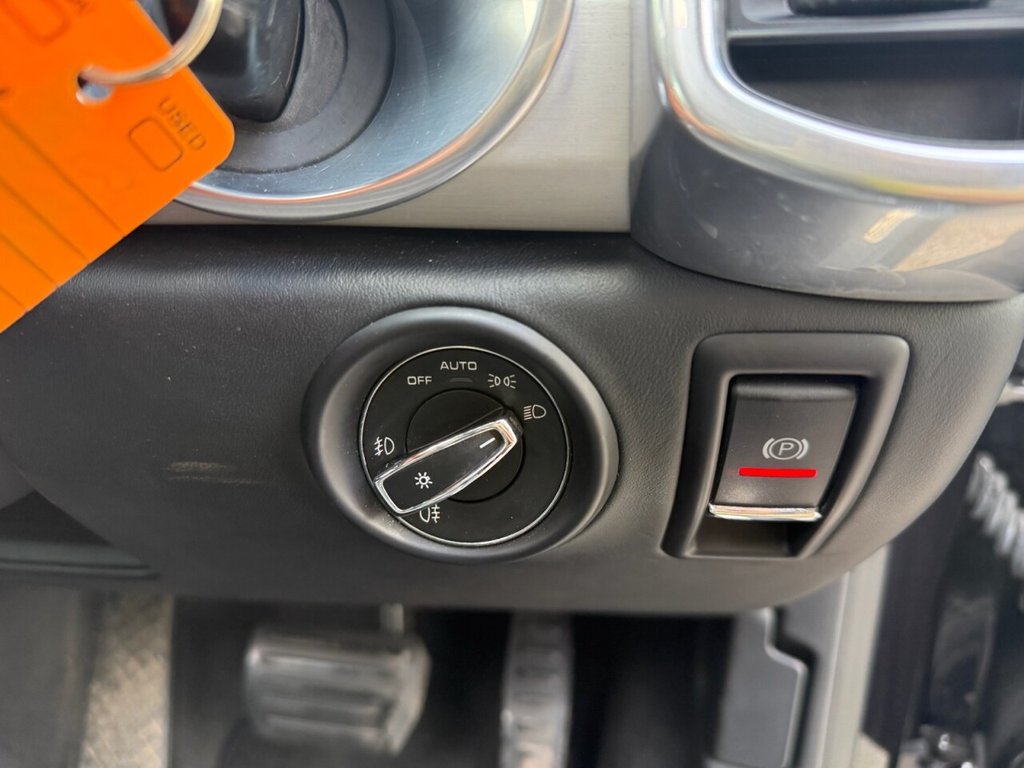 Used Porsche Cayenne 2015 for sale - 77835998: Photo 19