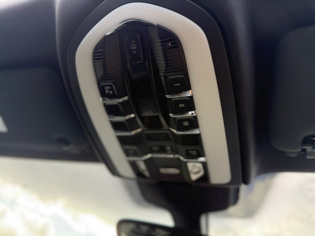 Used Porsche Cayenne 2015 for sale - 77835998: Photo 21