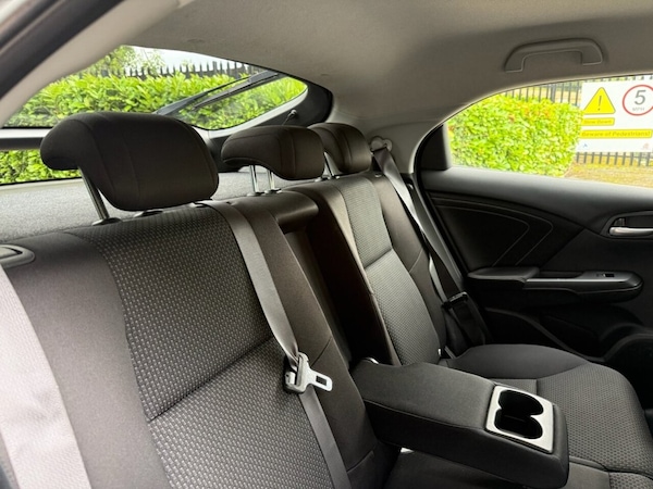 Used Honda Civic 2015 for sale - 76003391: Photo 20