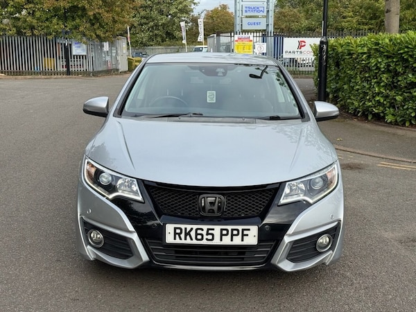 Used Honda Civic 2015 for sale - 76003391: Photo 2