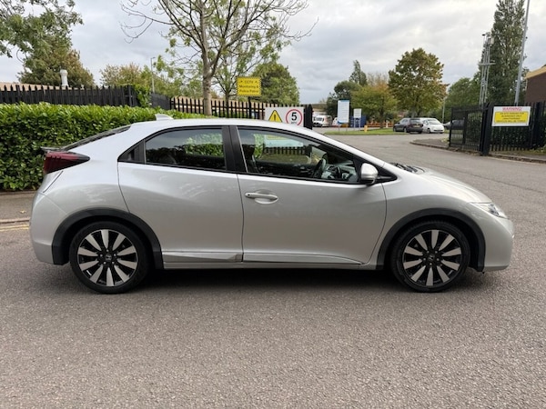 Used Honda Civic 2015 for sale - 76003391: Photo 8