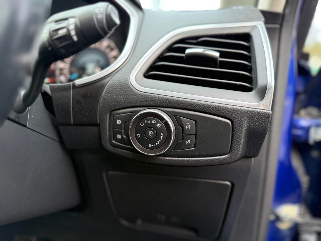 Used Ford S-Max 2017 for sale - 77236436: Photo 27