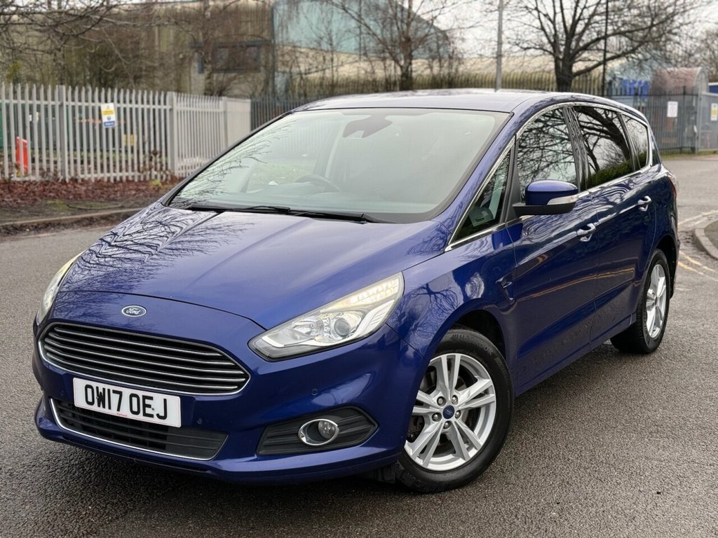 Used Ford S-Max 2017 for sale - 77236436: Photo 3