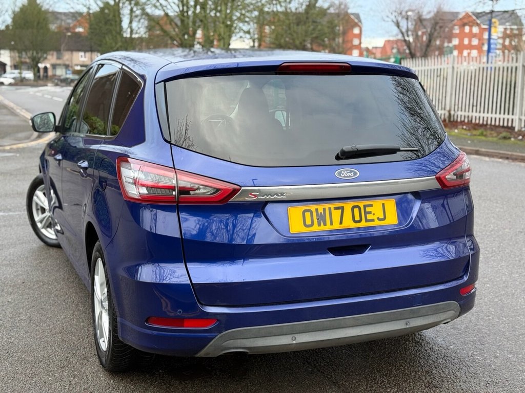 Used Ford S-Max 2017 for sale - 77236436: Photo 5