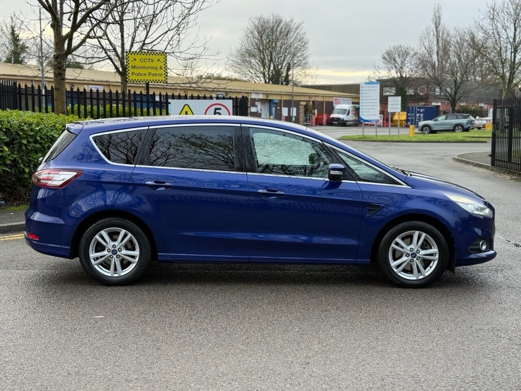 Used Ford S-Max 2017 for sale - 77236436: Photo 8