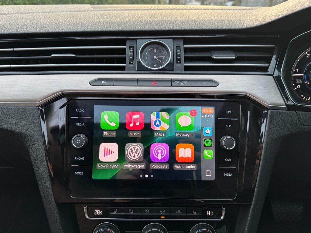 Used Volkswagen Passat 2018 for sale - 77771005: Photo 21