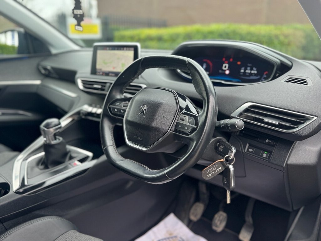 Used Peugeot 3008 2017 for sale - 77905158: Photo 10