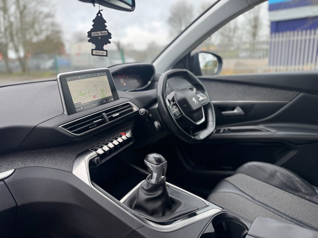 Used Peugeot 3008 2017 for sale - 77905158: Photo 13