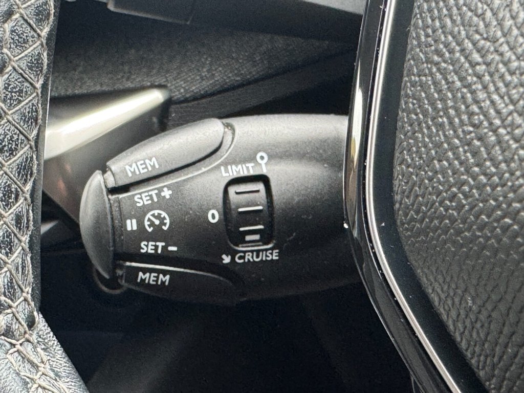 Used Peugeot 3008 2017 for sale - 77905158: Photo 21