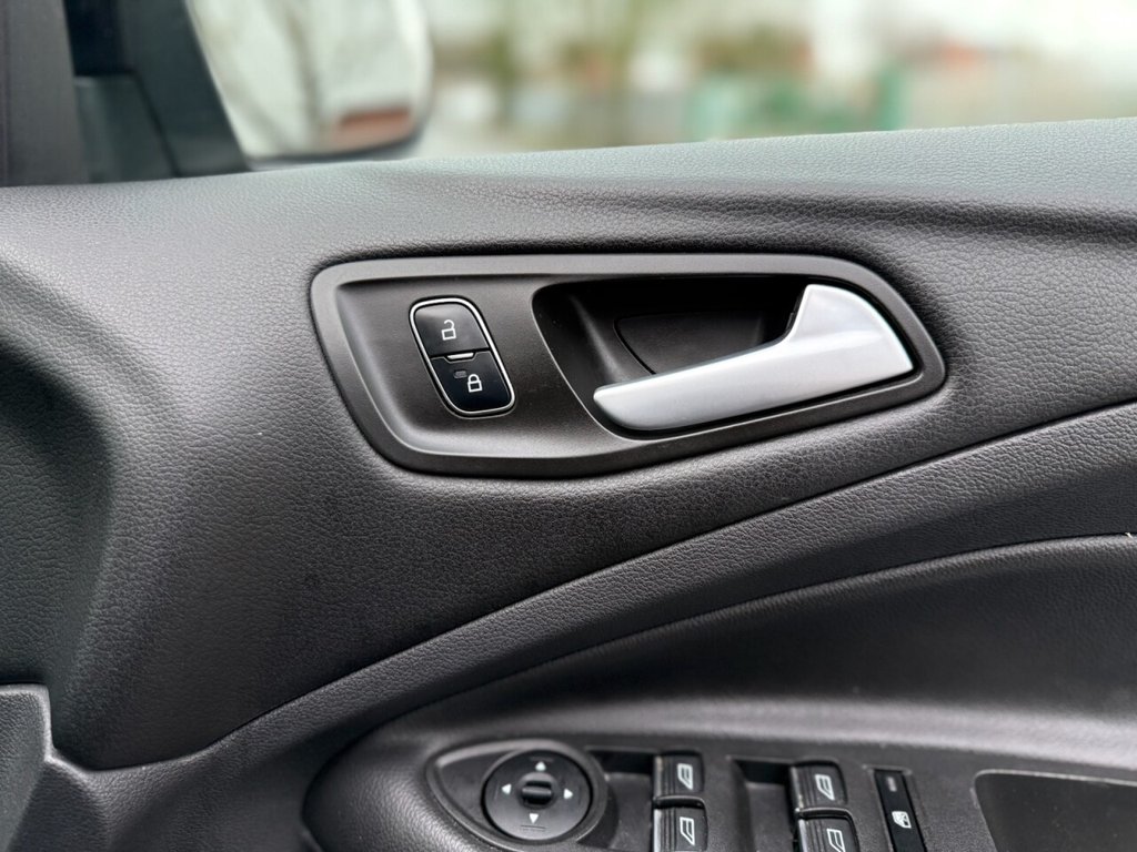 Used Ford Kuga 2017 for sale - 77188580: Photo 28