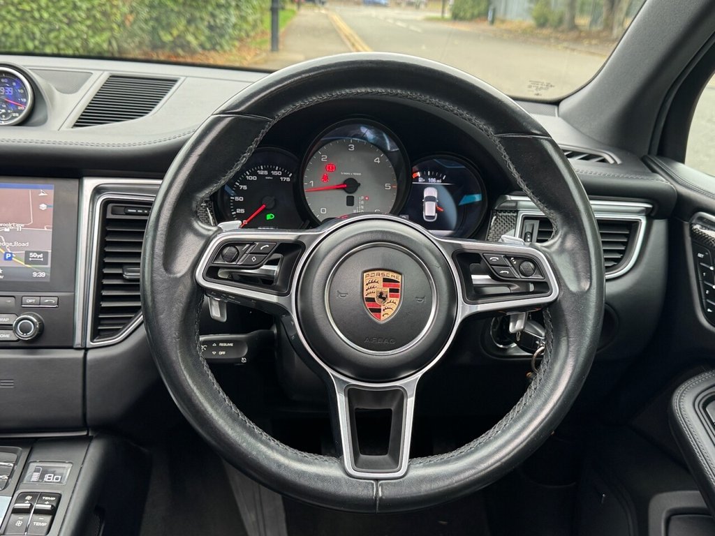 Used Porsche Macan 2017 for sale - 76092531: Photo 13