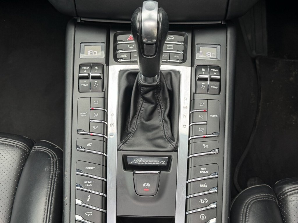 Used Porsche Macan 2017 for sale - 76092531: Photo 29