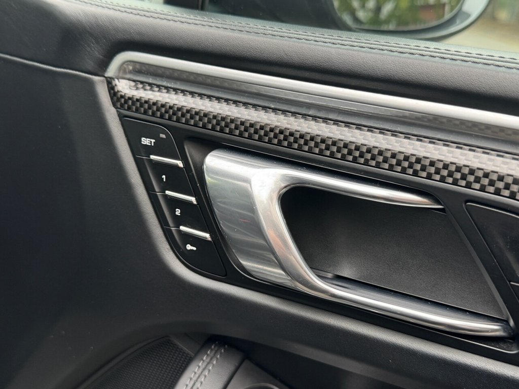 Used Porsche Macan 2017 for sale - 76092531: Photo 33