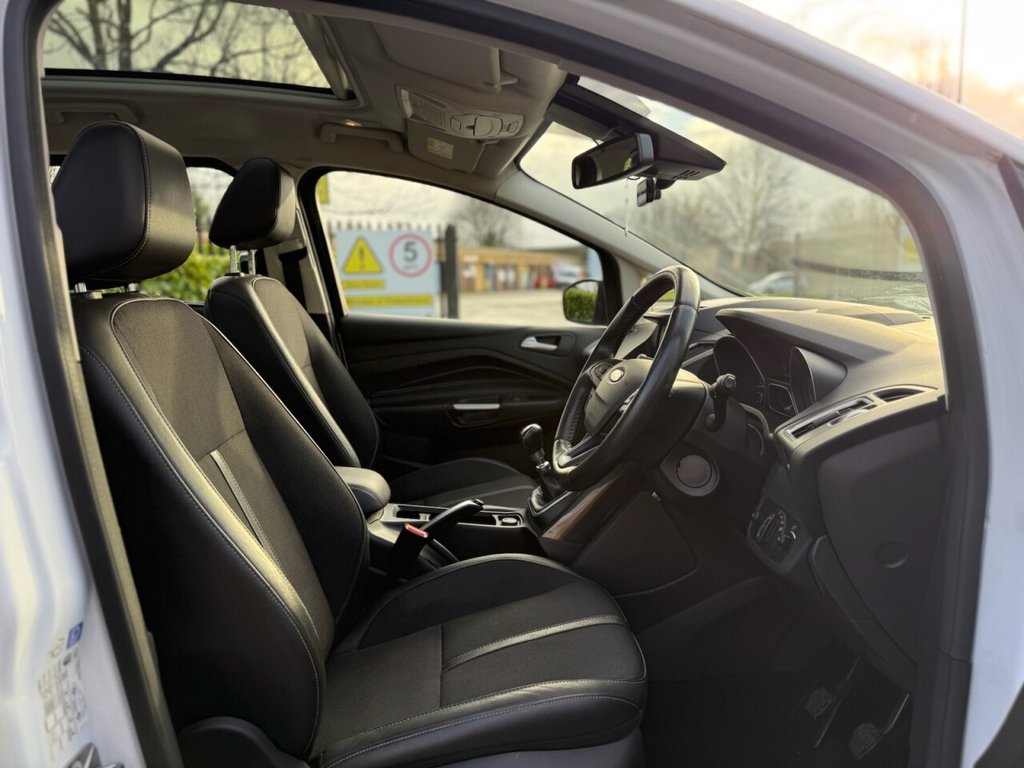 Used Ford Grand C-Max 2017 for sale - 76848189: Photo 10