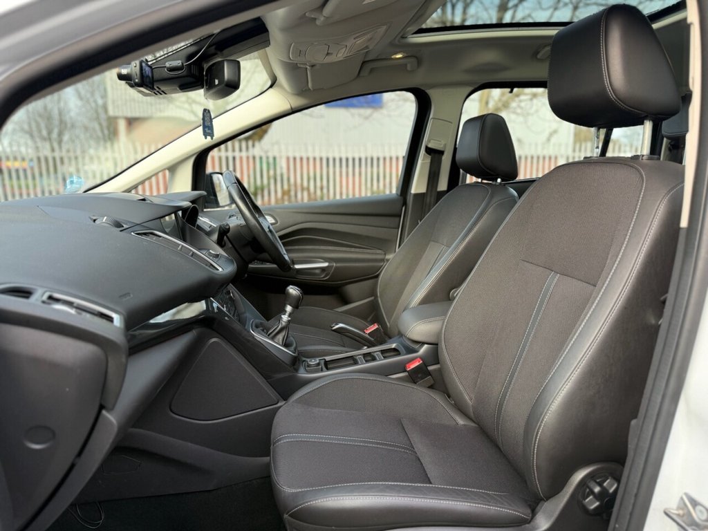 Used Ford Grand C-Max 2017 for sale - 76848189: Photo 7