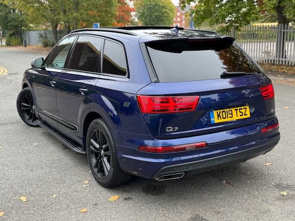 Used Audi Q7 2019 for sale - 76245359: Photo 4