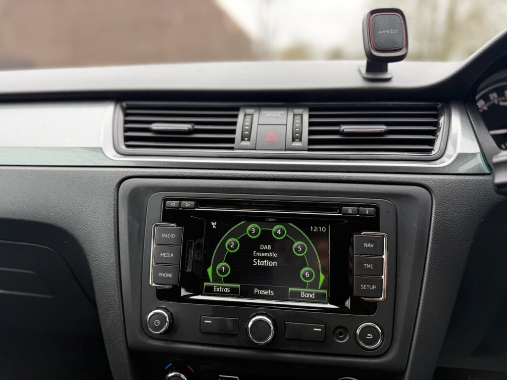 Used Skoda Rapid Spaceback 2015 for sale - 77792066: Photo 26