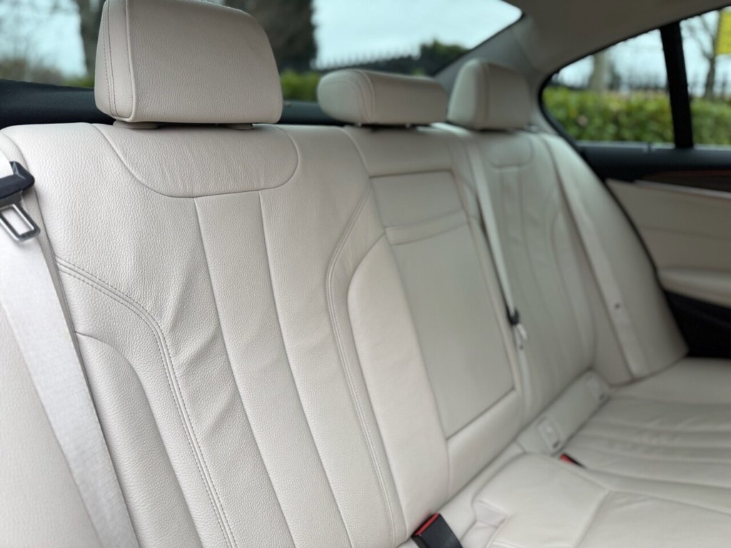 Used BMW 5 Series 2017 for sale - 76711208: Photo 32