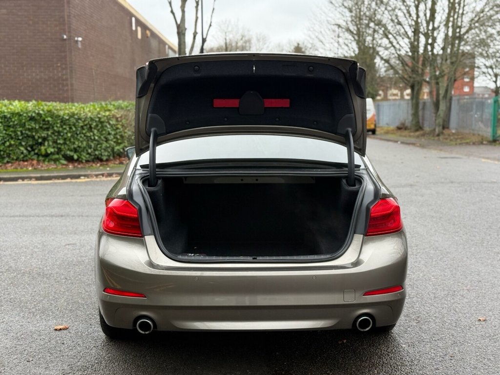 Used BMW 5 Series 2017 for sale - 76711208: Photo 35