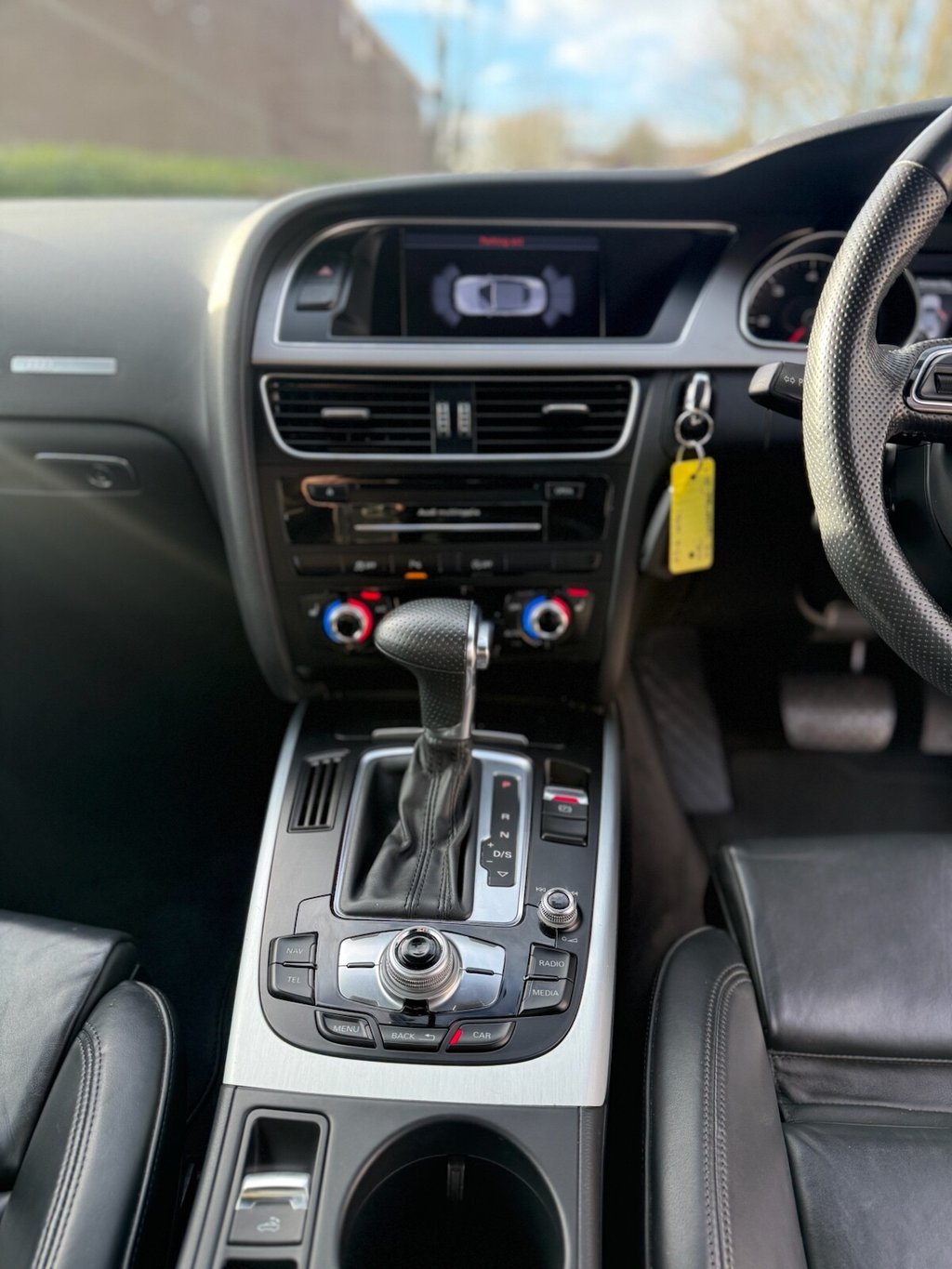 Used Audi A5 Cabriolet 2014 for sale - 77101021: Photo 20