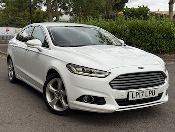 2017 (17) - 2.0 TDCi Titanium Hatchback 5dr Diesel Manual Euro 6 (s/s) (150 ps)