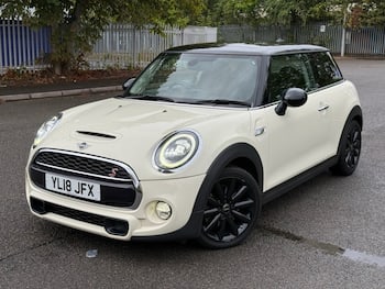 Used MINI Hatch 2018 for sale - 79708779: Photo