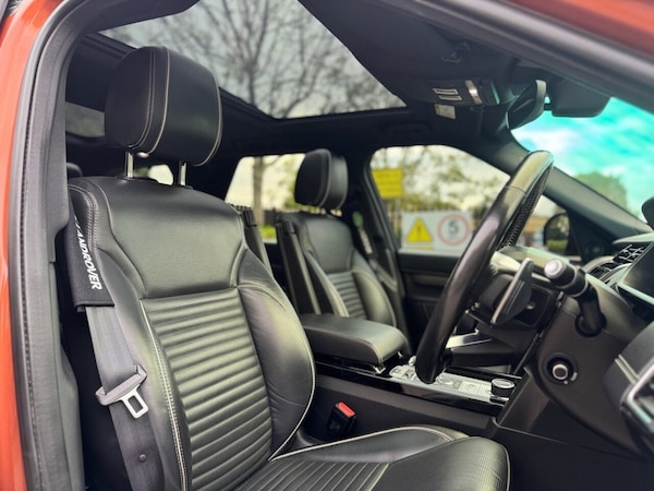 Used Land Rover Discovery 2018 for sale - 76168470: Photo 11