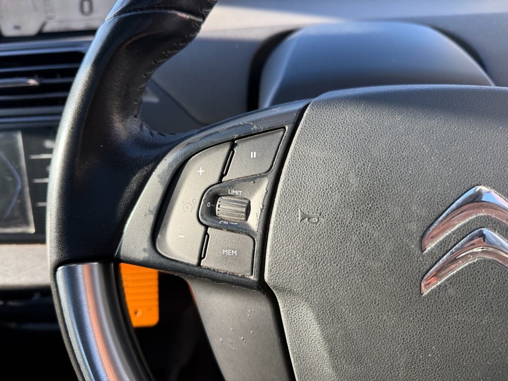 Used Citroen C4 Picasso 2017 for sale - 76670510: Photo 16