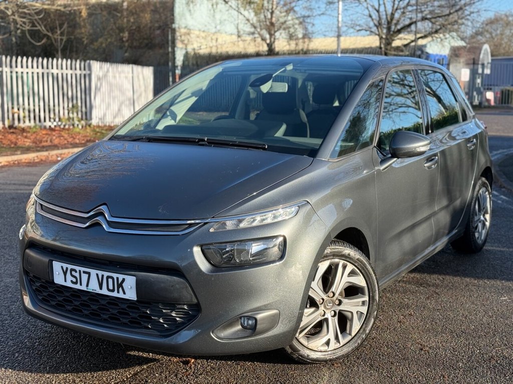Used Citroen C4 Picasso 2017 for sale - 76670510: Photo 3