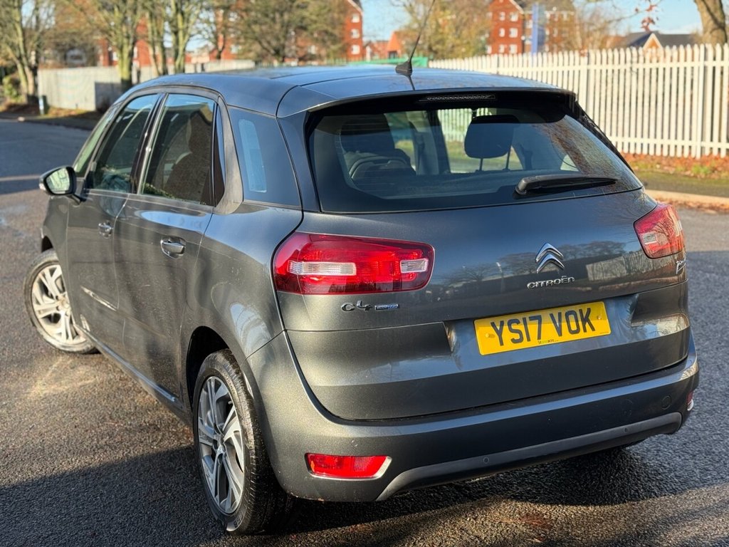 Used Citroen C4 Picasso 2017 for sale - 76670510: Photo 6