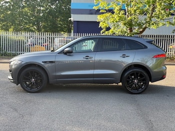 Used Jaguar F-Pace 2018 for sale - 78990214: Photo