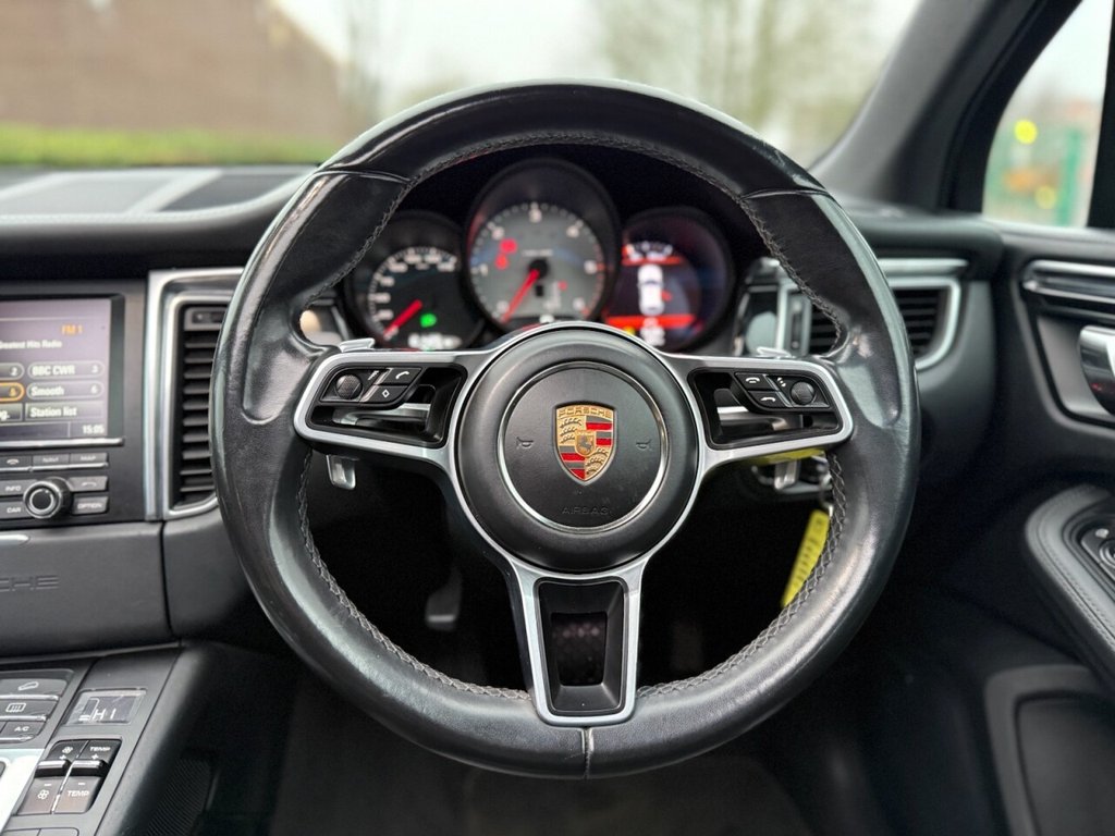 Used Porsche Macan 2014 for sale - 77140075: Photo 15