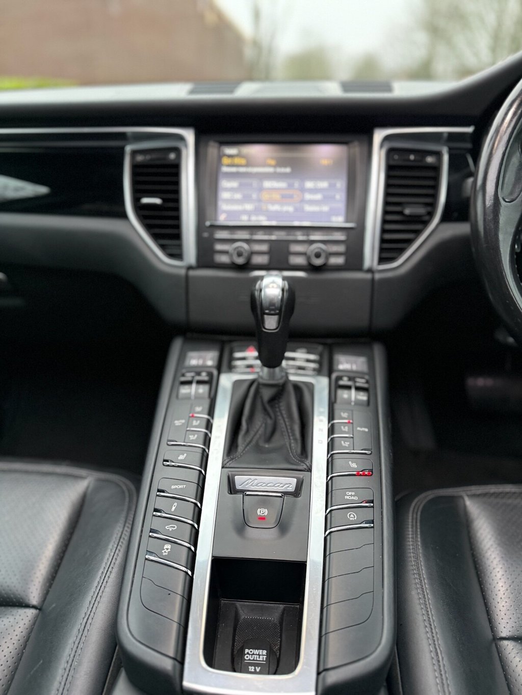 Used Porsche Macan 2014 for sale - 77140075: Photo 18