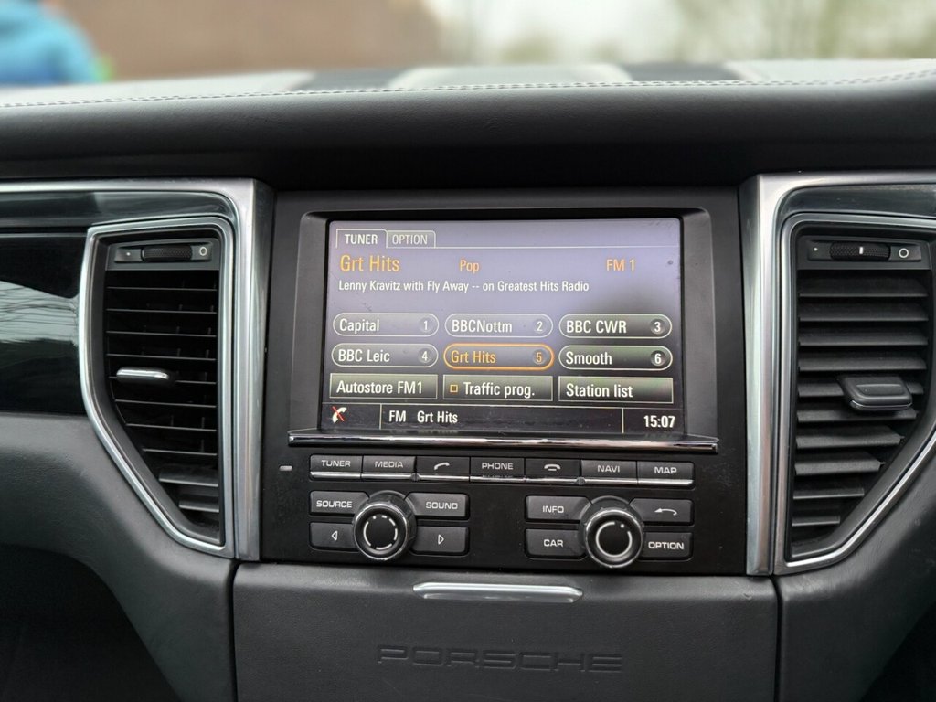 Used Porsche Macan 2014 for sale - 77140075: Photo 19