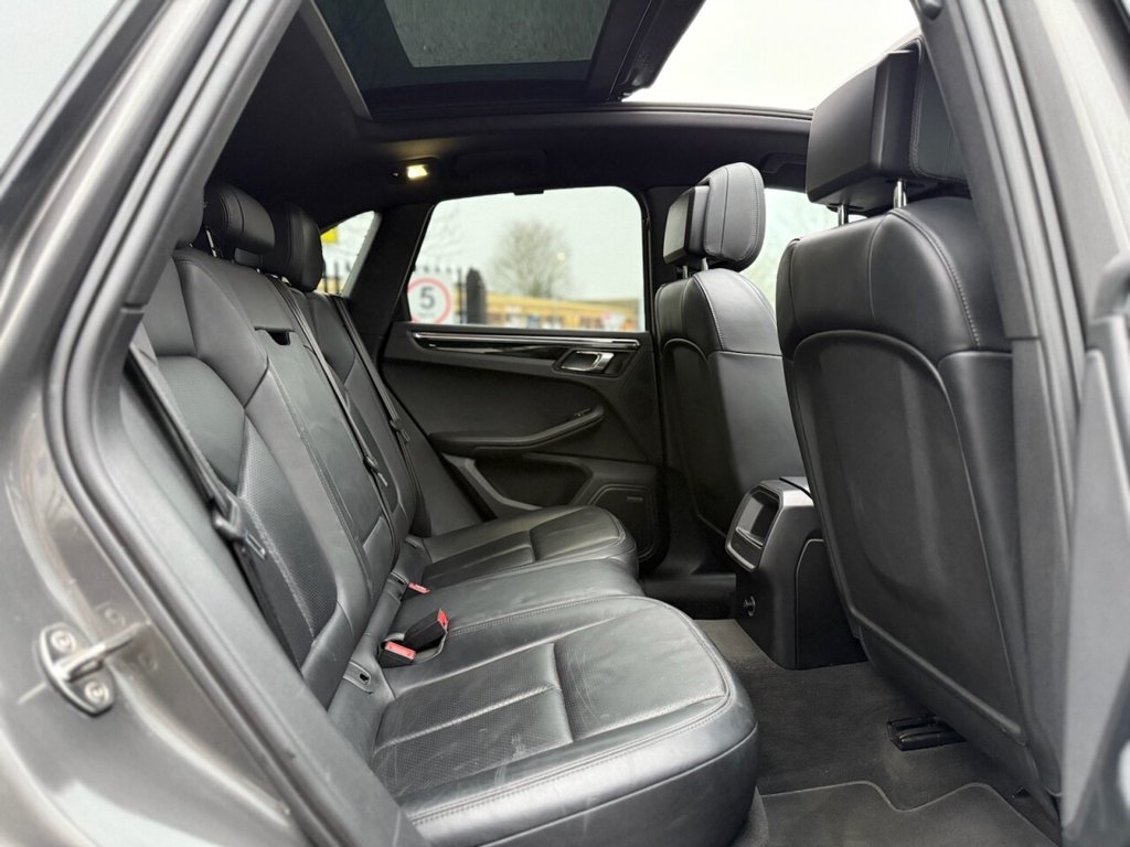 Used Porsche Macan 2014 for sale - 77140075: Photo 29