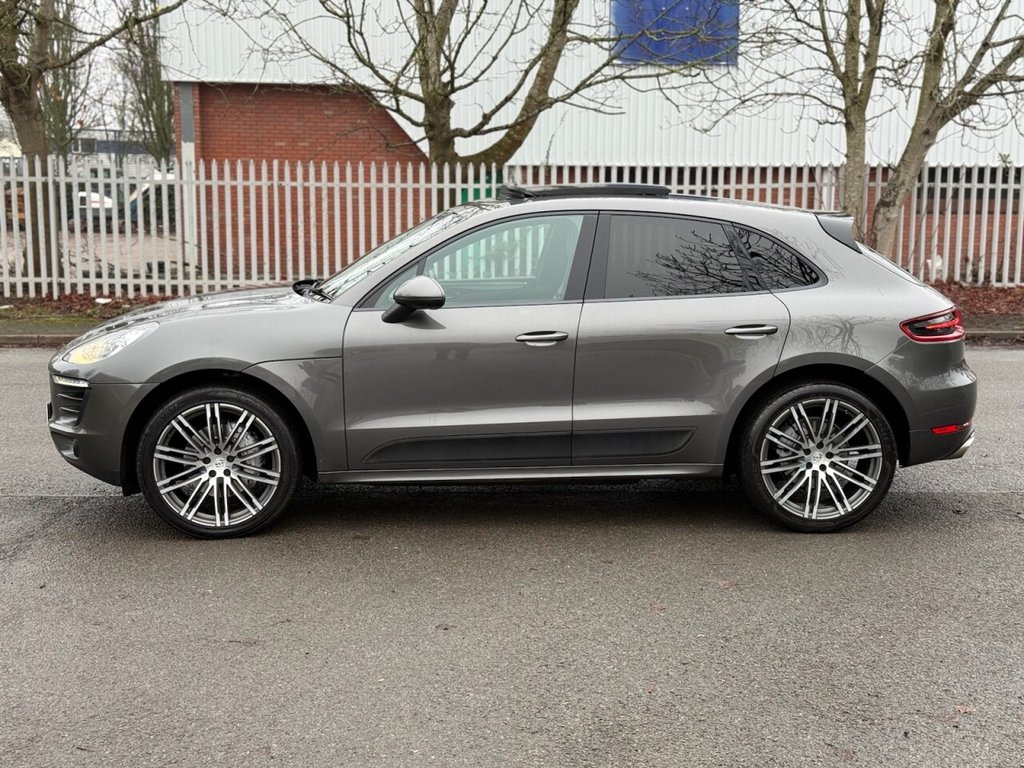 Used Porsche Macan 2014 for sale - 77140075: Photo 4