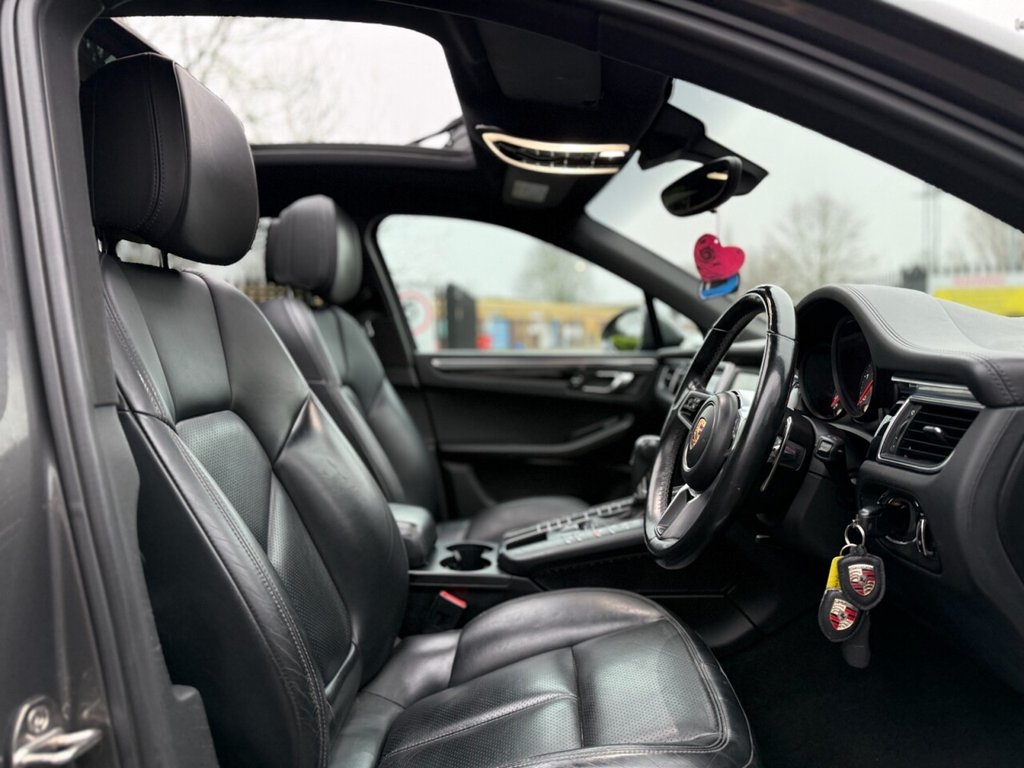 Used Porsche Macan 2014 for sale - 77140075: Photo 8