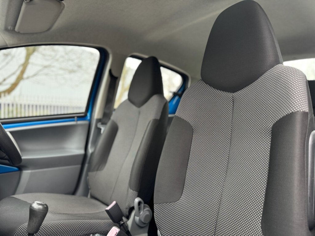 Used Toyota AYGO 2009 for sale - 77436997: Photo 11