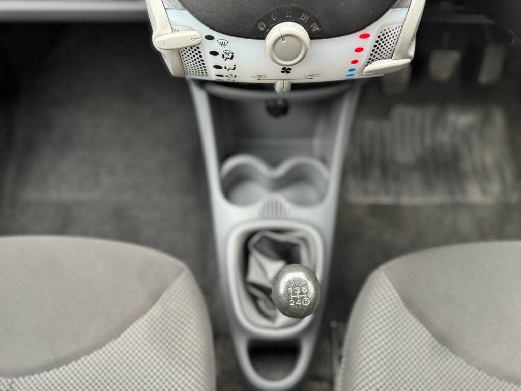 Used Toyota AYGO 2009 for sale - 77436997: Photo 18