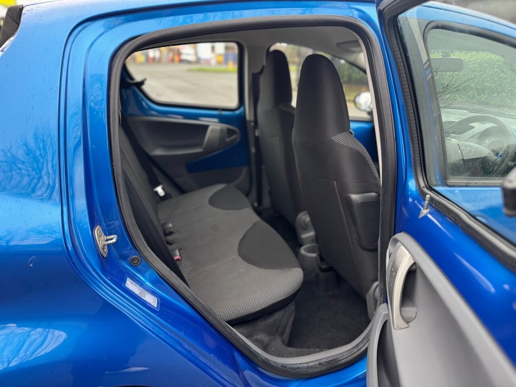 Used Toyota AYGO 2009 for sale - 77436997: Photo 22