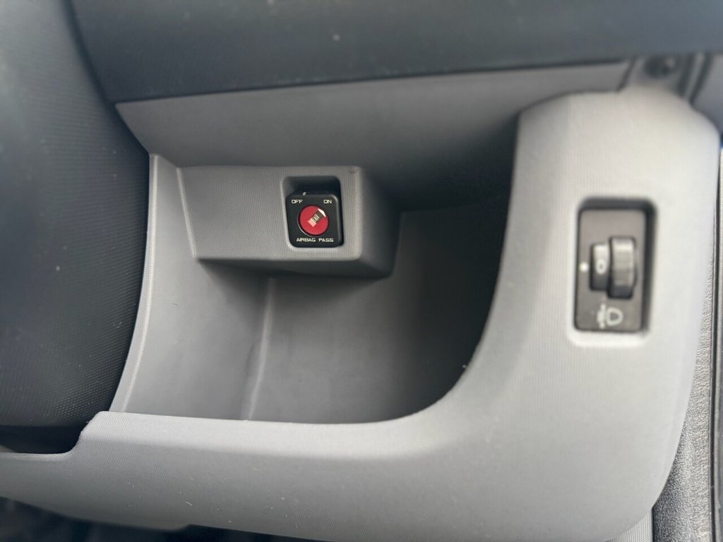 Used Toyota AYGO 2009 for sale - 77436997: Photo 30