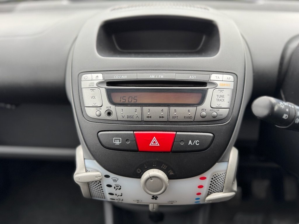 Used Toyota AYGO 2009 for sale - 77436997: Photo 33