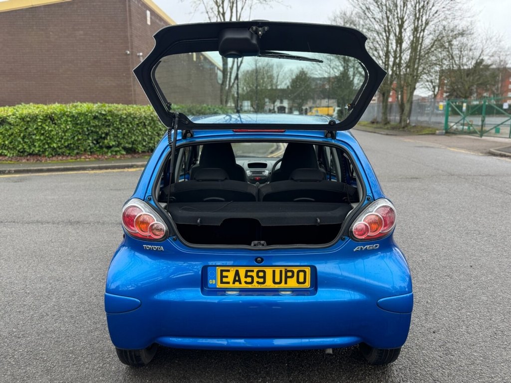 Used Toyota AYGO 2009 for sale - 77436997: Photo 5