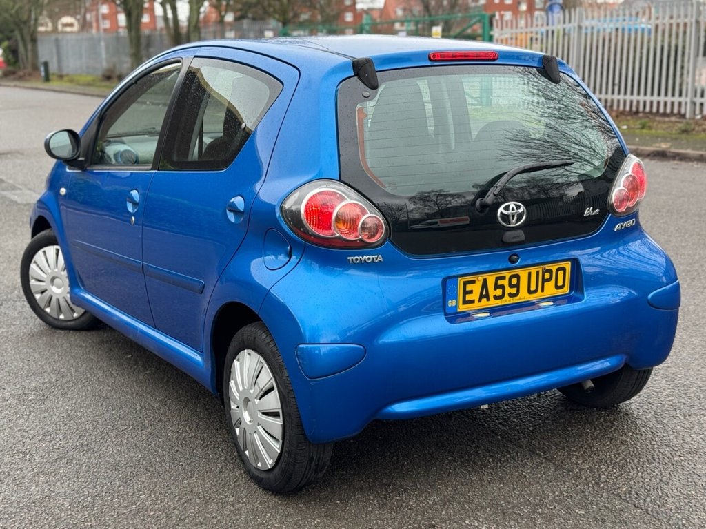 Used Toyota AYGO 2009 for sale - 77436997: Photo 6