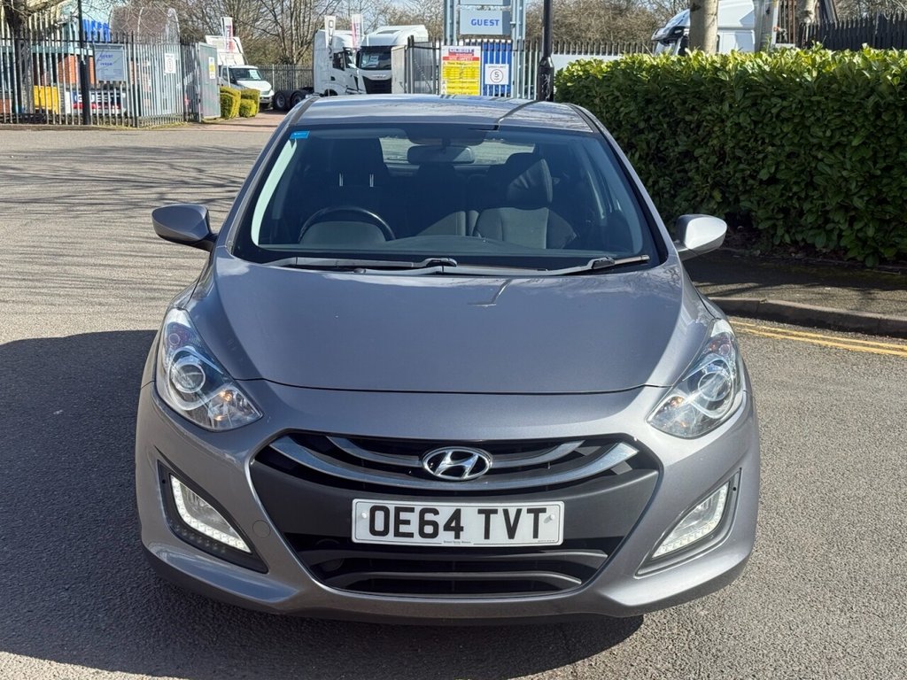 Used Hyundai i30 2015 for sale - 77891068: Photo 2